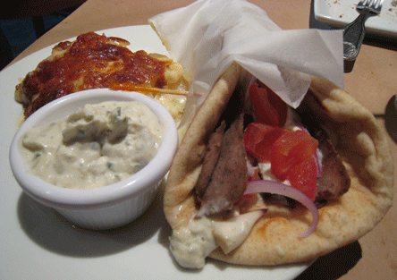 Gyros with potatoes au gratin