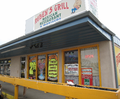 Ruben's Grill on Candelaria