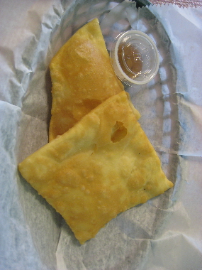 Sopaipillas with honey