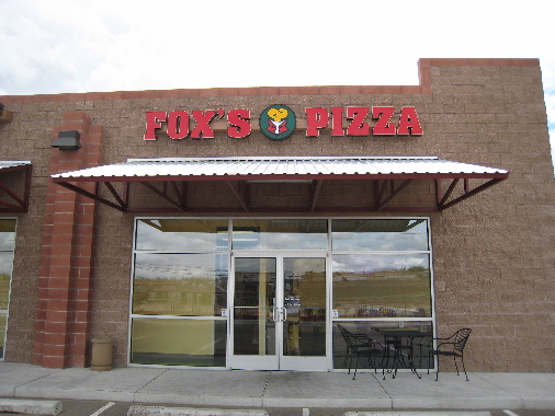 Fox's Pizza Den in Albuquerque's West Side