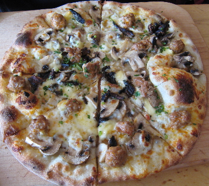 Pizza Bianca ai Funghi e Tartufo