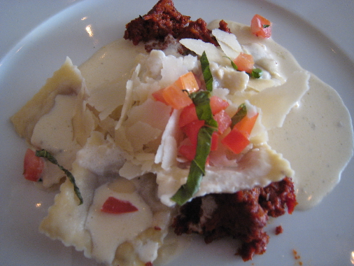 Gorgonzola walnut ravioli with sundried tomato pesto