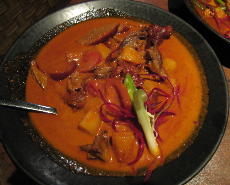 Slow roasted duck curry